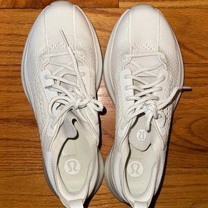 lululemon athletica Charge Feel Women's White Athletic Shoes